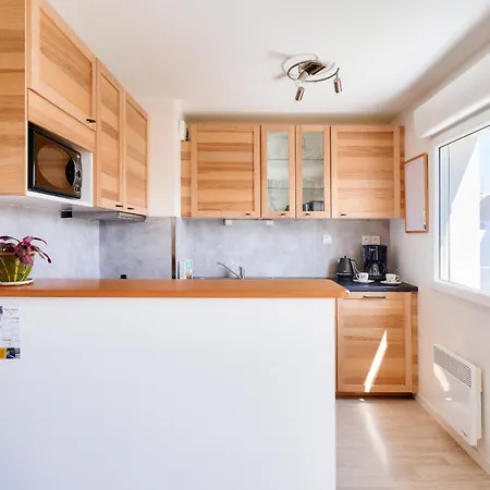 Duplex Pour 4 Proche Du Port - 500m De La דירה *