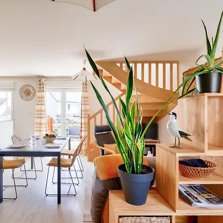 Duplex Pour 4 Proche Du Port - 500m De La דירה *